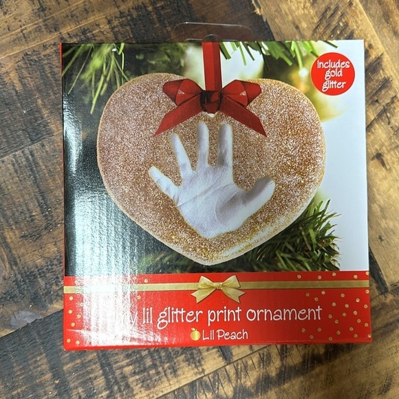 Baby gear  3 piece headband bib socks plus glitter print ornament. New Christmas - Picture 4 of 5